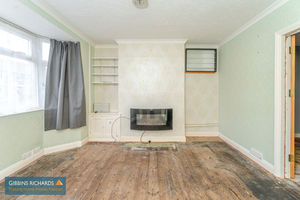 Living Room- click for photo gallery